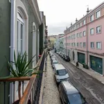 Rent 2 bedroom apartment of 60 m² in lisbon