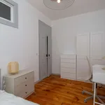 Rent a room in lisbon