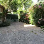 Rent 7 bedroom apartment of 183 m² in Salon-de-Provence