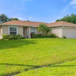 Rent 3 bedroom house of 134 m² in St. Lucie