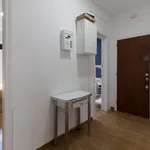 Rent 5 bedroom apartment in Barcelona