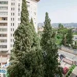 Affitto 6 camera appartamento di 144 m² in Palermo