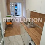 Rent 1 bedroom apartment of 25 m² in Varna