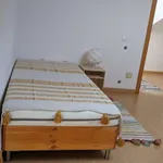 Rent a room of 200 m² in lisbon