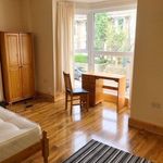 Rent 4 bedroom flat in Wales