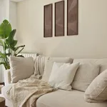 Rent 4 bedroom apartment of 60 m² in Barcelona