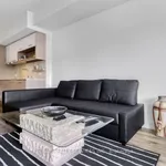 Rent 4 bedroom apartment of 55 m² in Toronto