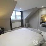 Rent 2 bedroom flat in Olney