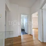 Rent 4 bedroom house of 188 m² in Cenate Sotto