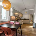 Rent a room of 130 m² in Frankfurt am Main