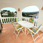 SE ALQUILA CHALET EN MORAIRA