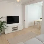 Rent 4 bedroom apartment of 60 m² in Valencia