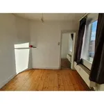 Appartement de 112 m² avec 4 chambre(s) en location à Seraing