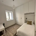 Rent 4 bedroom apartment in Lisbon