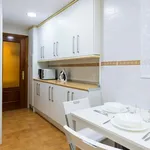 Rent a room of 130 m² in Madrid