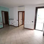 Rent 3 bedroom apartment of 82 m² in Albiate