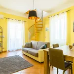 Rent 4 bedroom apartment of 80 m² in Naples