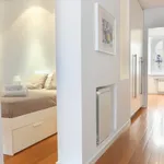 Rent 2 bedroom apartment of 861 m² in Lisbon