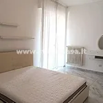 3-room flat via Abeti, Melegnano