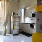 Rent 3 bedroom apartment in Milan