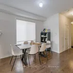 Appartement de 2583 m² avec 4 chambre(s) en location à Aurora