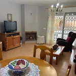 Rent 3 bedroom house of 135 m² in Valencia