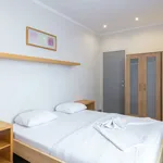 Huur 1 slaapkamer appartement van 753 m² in Brussels