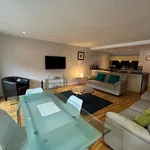 Rent 2 bedroom apartment in Glasgow