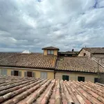 Rent 5 bedroom apartment of 100 m² in Siena