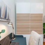 Rent a room of 100 m² in Lisboa