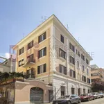 Rent 1 bedroom apartment of 50 m² in Roma