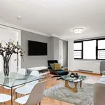 Rent 1 bedroom apartment of 75 m² in New York