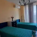 Rent 2 bedroom apartment of 65 m² in Център