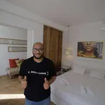 Rent 1 bedroom apartment of 70 m² in lisbon