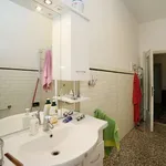 Rent a room of 140 m² in milan