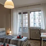 Rent a room in milan