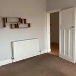 Rent 2 bedroom flat in Yorkshire And The Humber