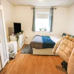 Rent 3 bedroom flat in East Of England