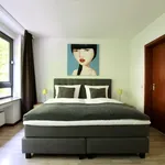 Rent 2 bedroom apartment of 65 m² in Cologne