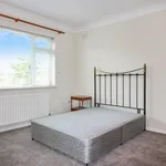 Rent 4 bedroom flat in Belfast