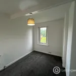 Rent 2 bedroom flat in Whitburn