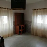 Rent 3 bedroom house in Lisbon