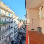 Affitto 3 camera appartamento di 85 m² in Portici