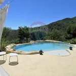 Rent 8 bedroom house of 370 m² in Alassio