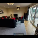 Rent 4 bedroom house in Yorkshire And The Humber