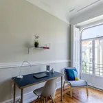 Rent 7 bedroom apartment in Lisbon