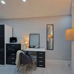 Rent 2 bedroom apartment of 20 m² in London