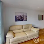 Rent 1 bedroom house in Edinburgh