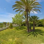 Rent 4 bedroom house of 350 m² in Malaga']