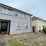 Rent 3 bedroom flat in Wales